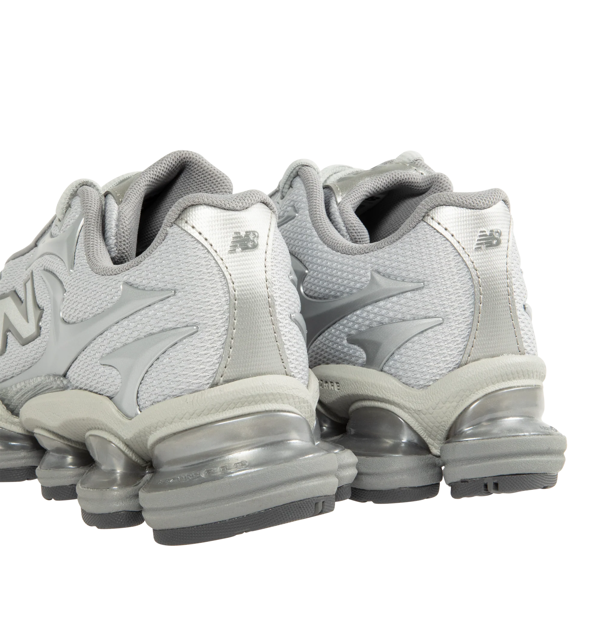 2000 SNEAKER (MENS) - Image 3