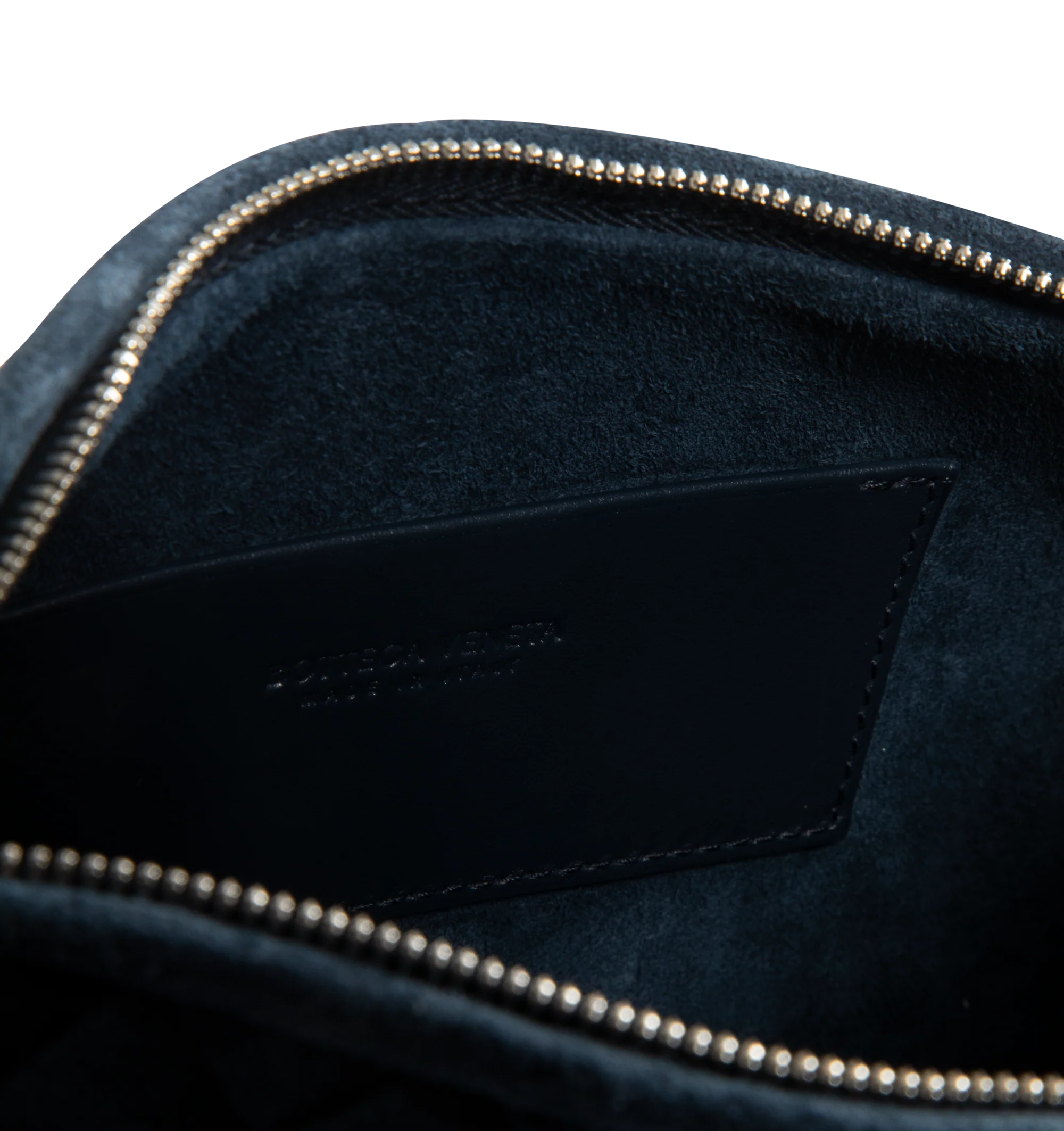 TRAVELER PHONE POUCH - Image 3